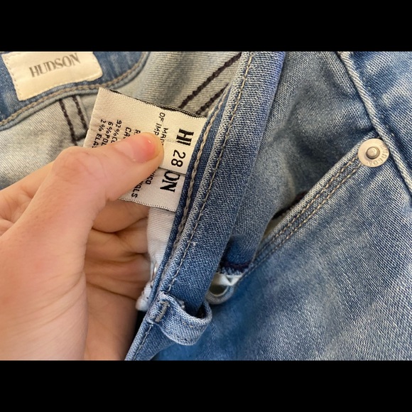 Hudson light wash mid rise skinny jeans size 28 - Picture 5 of 5